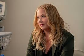 Christina Applegate on Dead to Me With MS, Anchorman, Friends & More