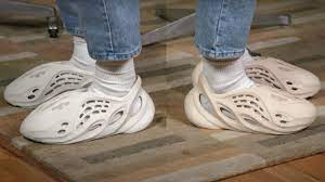 Get the best deals on yeezy kanye west shoes and save up to 70% off at poshmark now! Kanye West Is Suing Walmart For Selling Knockoff Yeezys