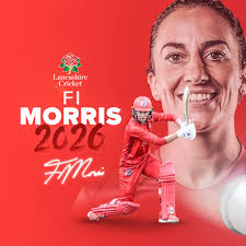 Threlkeld and Morris sign contract extensions with Lancashire Women