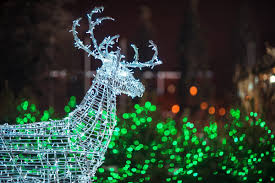 Ousfot luci albero di natale colorate 27m 250 leds 8 modalità impermeabile luci natale led esterno interno. Tendenze Natale 2019 Idee Per La Casa Bticino