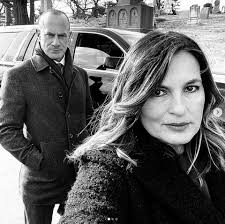 Guest starring mariska hargitay and demore barnes. Law Order Organized Crime Release Date Cast And More