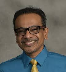 Elisa Andrews's Instagram, Twitter & Facebook