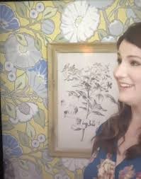 Maybe you would like to learn more about one of these? Vincent Poppies Wallpaper By York Lelands Wallpaper Poppies Wallpaper Hgtv Hometown Poppy Wallpaper