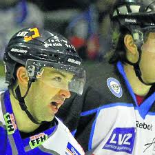 Huskies schauen auf die Playoffs