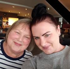 Melanie Runyon's Instagram, Twitter & Facebook