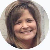 Heidi Carr's Instagram, Twitter & Facebook