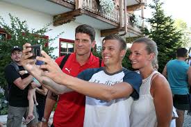 265 likes · 1 talking about this. Mario Gomez Facebook