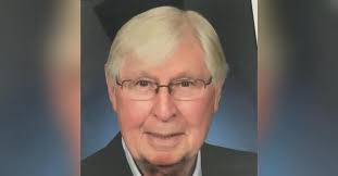 Chris Rives's Instagram, Twitter & Facebook