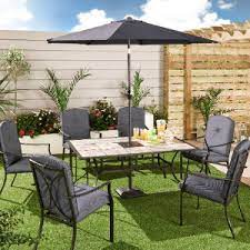 These extendable garden table are also equipped with weather protection, rust protection and are waterproof to prevent any alibaba.com offers an exclusive range of extendable garden table that can go in sync with your preferred budget. Rio Large Garden Table