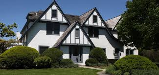 Tudor house plans have evolved over the years to include modern design aspects. 20 Tudor Style Homes To Swoon Over