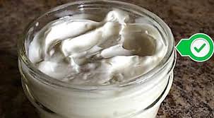 Plus Fort Que Le Botox Mon Gommage Anti Rides Fait Maison Creme Antirides Maison Creme Visage Maison Huile Essentielle Lavande