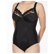 Le devant est entièrement réalisé en dentelle extensible légèrement transparente, prolongée jusqu'aux. Body Avec Armatures Ella 3673 Noir De Chez Ulla