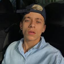 Está pagina não é oficial, se querem seguir a pagina oficial vá para este link. 13 Mc Pedrinho Is Hot Ideas Pedro Mcs Boys