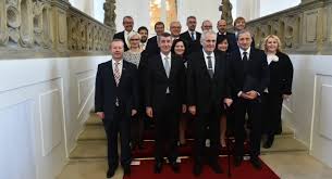 V partii terezie tománkové na cnn prima news zeman také oznámil, že bude volit hnutí ano premiéra andreje babiše. The President Milos Zeman Appointed The Government Of Premier Andrej Babis Government Of The Czech Republic