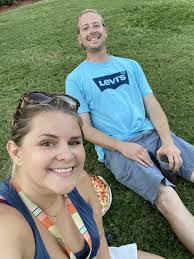 Ross Hatfield's Instagram, Twitter & Facebook