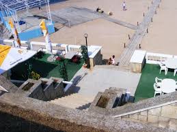 It is geographically located on the west coast of black sea. Statiuni Litoral Marea Neagra Romania Ghid Turistic Romania