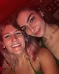 Caroline Foster (@sweeet_caroline95) • Instagram photos and videos