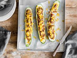 Gefullte Zucchini Mit Hackfleisch Und Cheddar Gefullte Zucchini Hackfleisch Zucchini Hackfleisch Rezepte