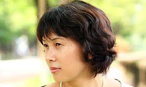 Quỳnh Trang viết truyện ngắn 'như trốn nhà đi chơi'