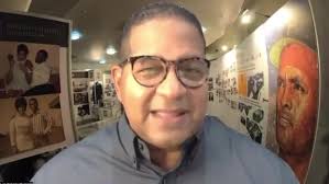 El hijo de nuestro dios deportivo Roberto Clemente Luis Clemente le dice al  gobierno de Puerto Rico 🇵🇷 CORRUPTOS y que no se van a quedar con los  brazos cruzados por el abuso que están cometiendo en ...