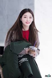 Pin By Lulamulala On Chungha Korean Girl Kpop Girls Korean Fashion