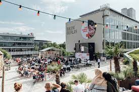 It seems most of the clientele are forsaking the. Das Bikini Berlin Ist Der Kulinarische Geheimtipp In Der City West Mit Vergnugen Berlin