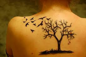 Les arbres symbolisent la résistance aussi bien la force. Tatouage Arbre De Vie 50 Photos Et Idees Geniales