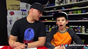 Komodo dragon clipart simple cartoon easy to draw thorny. How To Draw A Bearded Dragon Video Dailymotion