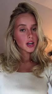 Lena Davenport's Instagram, Twitter & Facebook