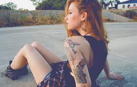 Redhead streams live on twitch! Wallpaper Girl Woman Model Tattoo Redhead Tattoos Hattie Watson Female Sitting Earring Tats Images For Desktop Section Devushki Download