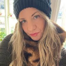 Lauren Zuber's Instagram, Twitter & Facebook