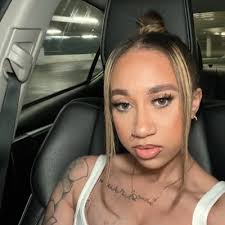 Ella Dupre (@elladupre10)