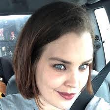 Kara Dowling's Instagram, Twitter & Facebook