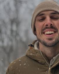 The gift of feeling, receiving, playing, creating and sharing. Rolling Hills  link in le bio 🌀