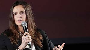 Find the perfect kasia smutniak stock photos and editorial news pictures from getty images. Kasia Smutniak Rivela La Sua Malattia Di Cosa Soffre L Attrice