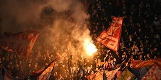 Après avoir maîtrisé le premier acte et logiquement ouvert le score, les grecs ont accusé le coup de milunovic permet à l'etoile rouge de passer devant !! Match Psg Etoile Rouge De Belgrade Deux Dirigeants Du Club Serbe Entendus A Paris Le Point