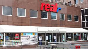 Die ersten filialen wurden im neuen look eröffnet. Offenbart Aus Den Vier Hamburger Real Markten Wird Kaufland