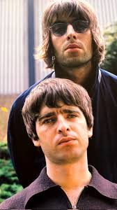 반 맥캔이 당시 이별과 재회를 반복하던 여자친구 Nyree Waters에 대한 곡 'F*** it if they try and get  to us' “다른 사람들이 네게 원하는 거나 해야 한다고 생각하는 거 따위는 엿이나 먹으라해.