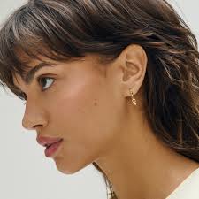 Charm, Feminine Power