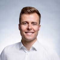 300+ perfiles de «Unzicker»