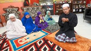 Panduan bacaan teks khutbah hari raya aidiladha 2021 (jakim) & solat sunat aidiladha. Contoh Naskah Khutbah Idul Adha 2021 Dilengkapi Dengan Tata Cara Sholat Idul Adha Tribunnews Com Mobile