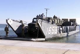 Dive support boat 1103, attached to the marmc's dive locker, will undergo emergent repairs. Us Navy S Lcu 1653 Gets Fixed Landing Craft Hull Warship