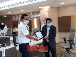 Syarikat yang sememangnya memfokuskan kepada pengeluaran produk kecantik dan penjagaan badan. Kementerian Pengangkutan Sarawak Jalin Kerjasama Dengan Petronas Carigali Utusan Borneo Online