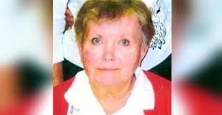 Sharlyn Davis's Instagram, Twitter & Facebook