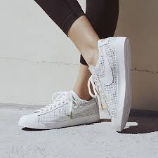 Femmes nike blazer vintage suede low premium kaki chaussures nike blazer femme pas cher. Nike Blazer Premium Low Qs Women S Shoe Chaussure Collection De Chaussures Nike Blazer