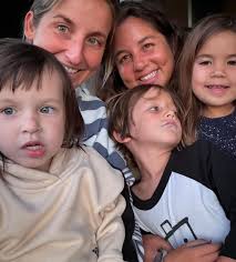 Kimberly Vandenberg (@kimswim) · Instagram 照片和视频