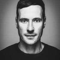 Alex Bondar's Instagram, Twitter & Facebook