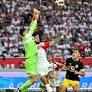 Borussia Dortmund Maintains Perfect Bundesliga Start with Narrow Win at VfB Stuttgart