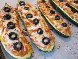 Zucchini Pizza Boats Recipe Recipes Zucchini Pizza Boats Pizza Boats