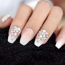 Amazon Com Siusio 24 Pcs French Nails Full Cover 3d Diamond Fake Nail Natural False Acrylic Nails Art Tips Sets For Daily Use Beauty Artificial nails are great timesavers, no doubt. siusio 24 pcs french nails full cover 3d diamond fake nail natural false acrylic nails art tips sets for daily use